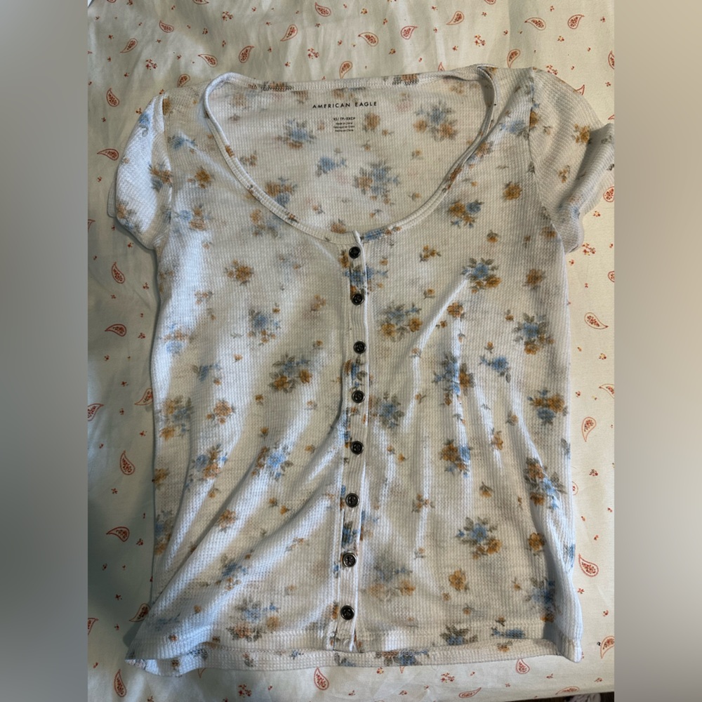 American eagle baby tee